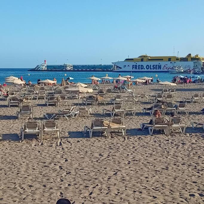 Vivienda Vacacional Rosaini Los Cristianos  Esterno foto